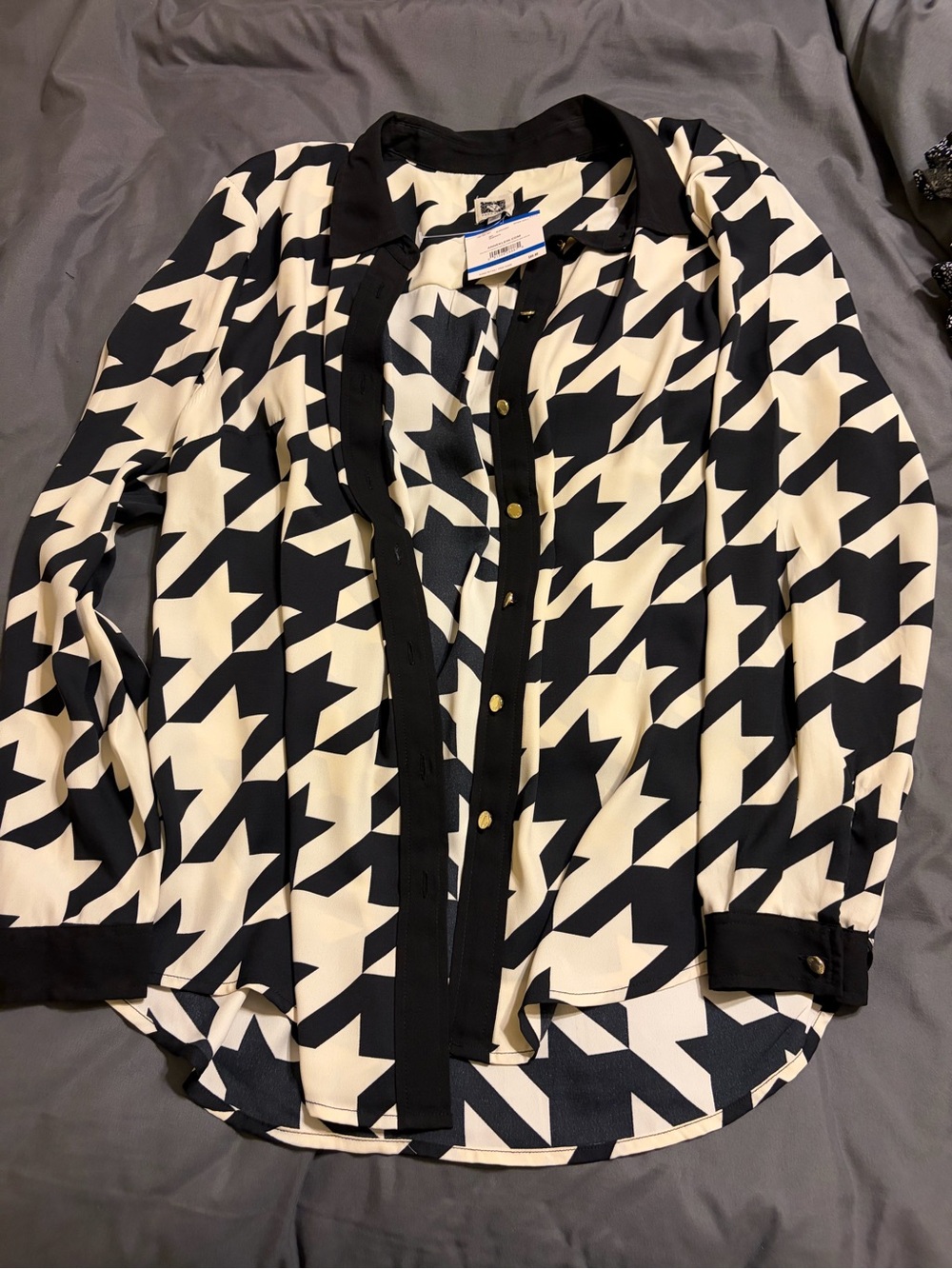 Anne Klein Black and Ivory Houndstooth Blouse